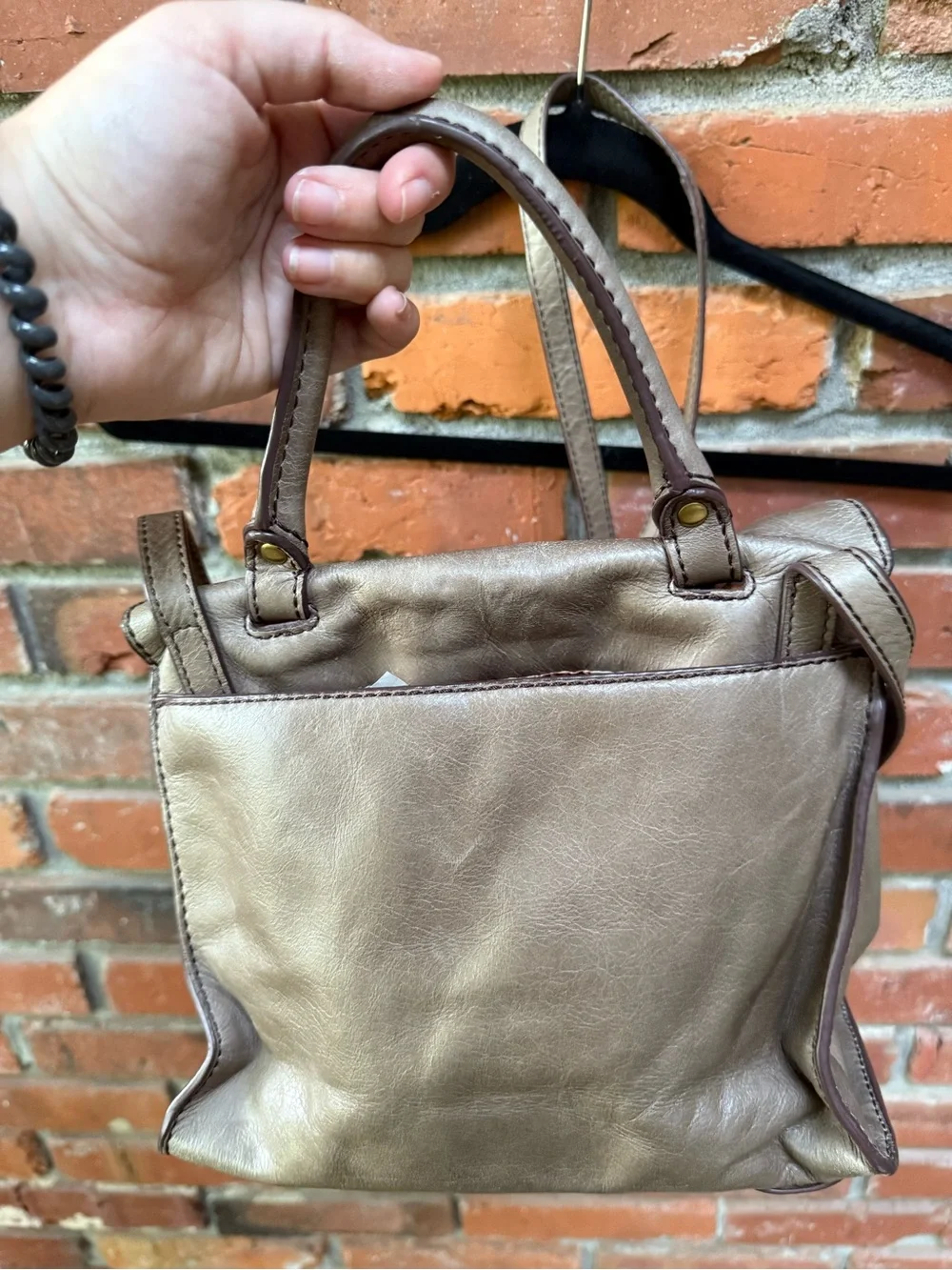 Hobo Women's Leather Flap Crossbody Bag in Taupe
